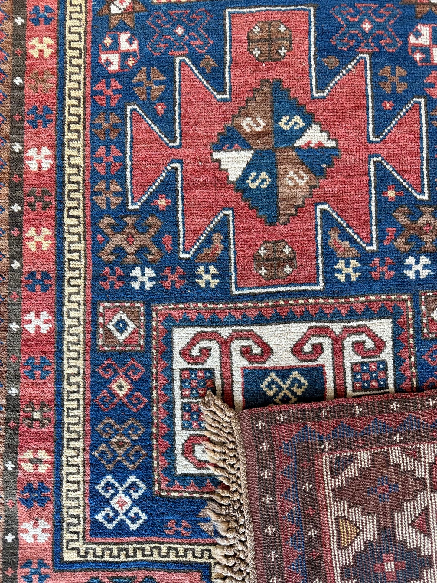 Karachopf Kazak 4’1”x7’4”