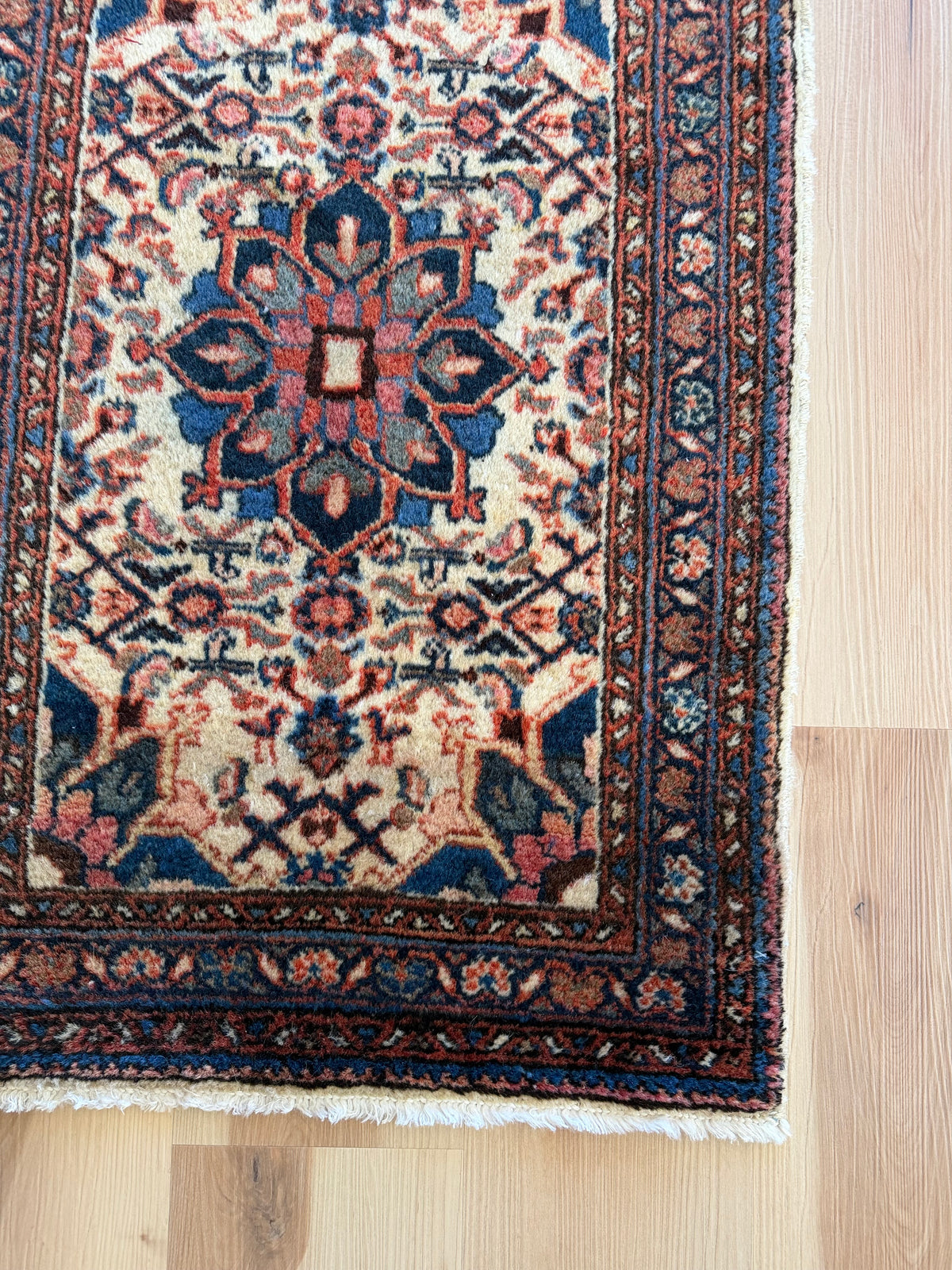 Ivory Hamadan 2’X3’