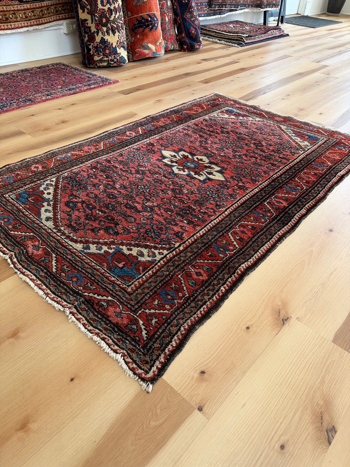 Antique Mehraban 3’3”X5’1”