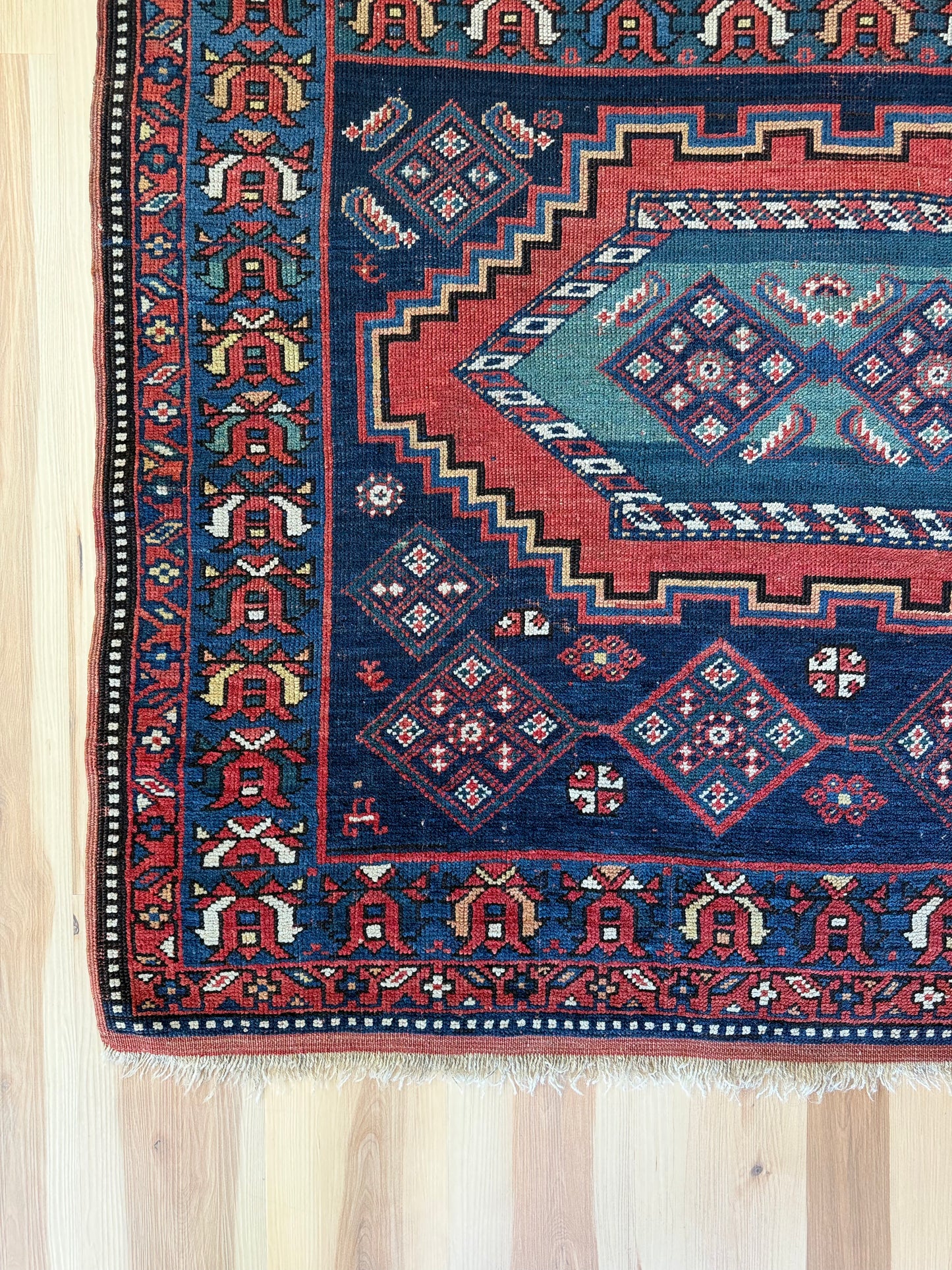 Square Caucasian 5’8”X6’