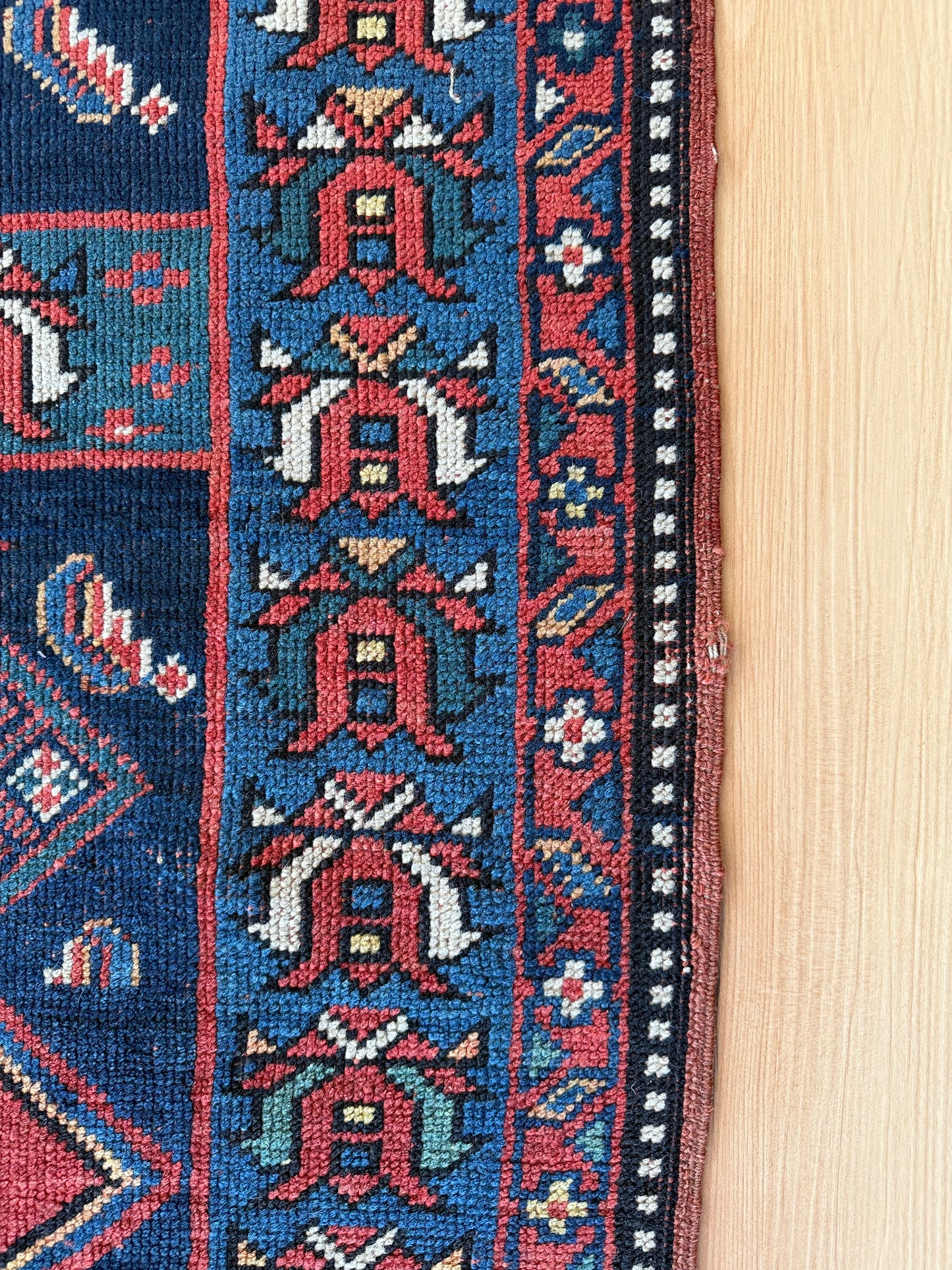 Square Caucasian 5’8”X6’